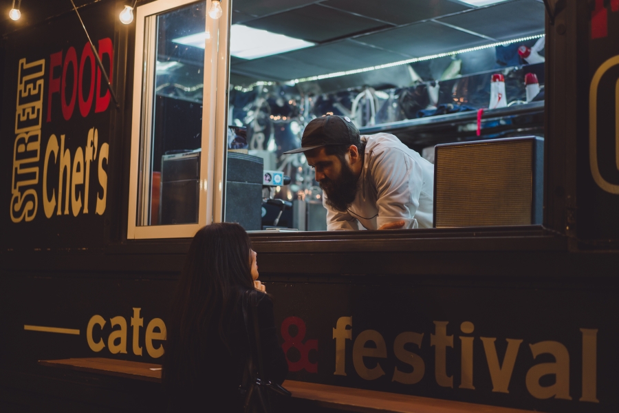 Food Trucks Inteligentes: Por Qué un Menú Digital es Tu Mejor Inversión