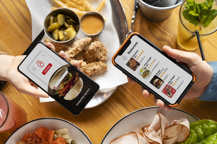 Automatización en Restaurantes: Cómo Hacer Dinero Rápido con Menús Digitales